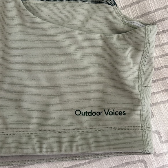 Outdoor Voices Move Free TechSweat Crop Top large - Picture 8 of 16